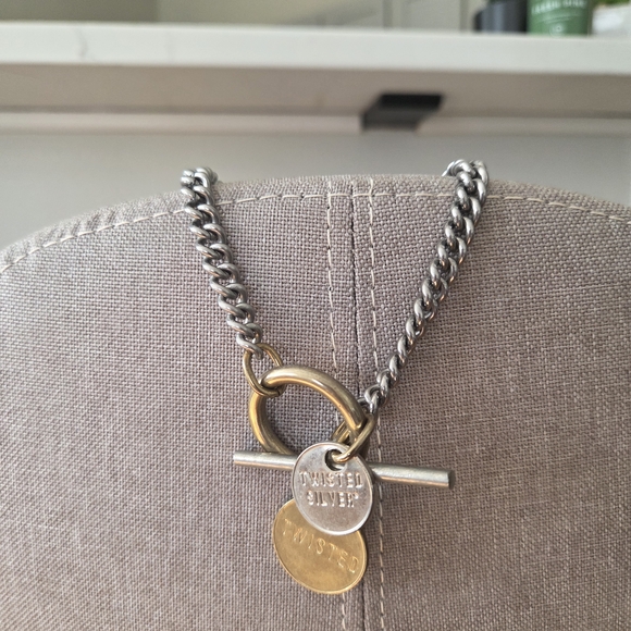 Gold and Silver Chain Necklace & Bracelet Set - Picture 4 of 7